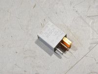 Saab 9-5 1997-2010 releet Varaosakoodi: 90414477