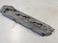 Volkswagen Caddy (2K) 2003-2020 Puskurin kiinnitys, oikea Varaosakoodi: 1T0807050