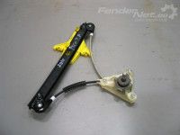 Volkswagen Polo 2009-2017 Takaovi lasinnostin mekaaninen, oikea (man.) Varaosakoodi: 6R4839462E
Korityyppi: 5-ust luuk...