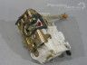 Toyota Avensis (T22) 1997-2003 Lukkolaite, vasen (taka) Varaosakoodi: 69050-05021