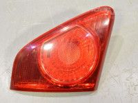 Toyota Corolla Takavalo, vasen (takaluukun) (sedan) Varaosakoodi: 81591-02140
Korityyppi: Sedaan