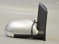 Volkswagen Touran Sivuperuutuspeili, oikea (8-johtoa, lasi puuttuu!) Varaosakoodi: 1T0857538A  GRU
Korityyppi: Mahtu...