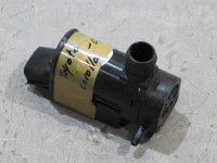 Toyota Corolla 2002-2007 Pesimen pumppu, tuulilasi Varaosakoodi: 85330-44010