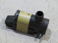 Toyota Corolla 2002-2007 Pesimen pumppu, tuulilasi Varaosakoodi: 85330-44010