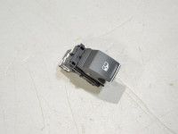Volkswagen Polo Lasinnostimen kytkin, oikea (taka) Varaosakoodi: 5G0959855R  WZU
Korityyppi: 5-ust...