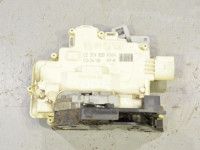 Volkswagen Passat 2005-2010 Lukkolaite, oikea (taka) Varaosakoodi: 3C4839016A