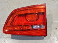 Volkswagen Touran Peruutusvalo, oikea Varaosakoodi: 1T0945094A
Korityyppi: Mahtuniver...