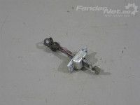 Toyota Hilux Ovirajoitin, taka vasen Varaosakoodi: 68640-0K020
Korityyppi: Pikap
Moo...