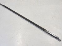 Volkswagen Passat (B7) Oven lasi lista, vasen Varaosakoodi: 3AA837475B  3Q7
Korityyppi: Unive...