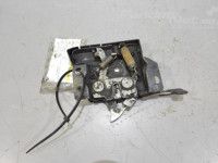 Honda CR-V 1996-2001 konepellin lukitus Varaosakoodi: 74120-S10-A02