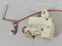 Audi A6 (C5) Keskuslukitusmoottori Polttoainesäiliön luukku Varaosakoodi: 4B9862153
Korityyppi: Universaal
...