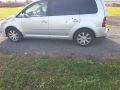 Volkswagen Touran 2009 - Auto varaosat