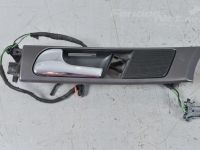 Audi A6 (C5) Oven ulkokahva, vasen (etu) Varaosakoodi: 4B1837019B  1RQ
Korityyppi: Unive...