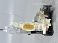 Volkswagen Passat (B7) Lukkolaite, vasen (etu) Varaosakoodi: 3C1837015A
Korityyppi: Universaal...