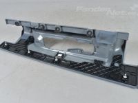 Renault Trafic 2014-... Kehys takavaloon, oikea Varaosakoodi: 781401676R
Lisämerkinnät: Uusi al...