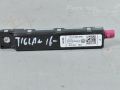 Volkswagen Tiguan Antennin vahvistin Varaosakoodi: 5NA035577A
Korityyppi: Linnamaast...