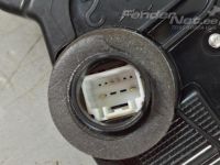 Toyota Auris Lukkolaite, oikea (etu) Varaosakoodi: 69030-05130