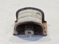 Volkswagen Transporter (T5, Caravelle, Multivan) moottorin kannakkeet Varaosakoodi: 7H0199848D
Korityyppi: Istmetega ...
