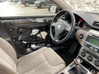 Volkswagen Passat 2007 - Auto varaosat