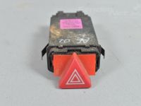 Audi A6 (C5) Hätävilkun katkaisin Varaosakoodi: 4B0941509K  B98
Korityyppi: Unive...