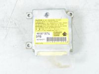 Mitsubishi L200 Turvatyynyn ohjausyksikkö Varaosakoodi: MR587974
Korityyppi: Pikap