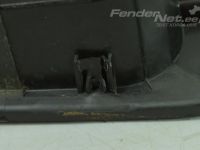 Volkswagen Sharan Polttoainesäiliön luukku /lukko Varaosakoodi: 7N0809857A  GRU
Korityyppi: Mahtu...