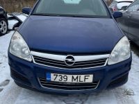 Opel Astra (H) 2008 - Auto varaosat
