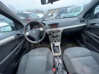 Opel Astra (H) 2008 - Auto varaosat