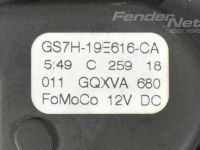 Ford Focus Lämmityslaitteen säätömoottori Varaosakoodi: 5181040 -> 2168018
Korityyppi: Un...